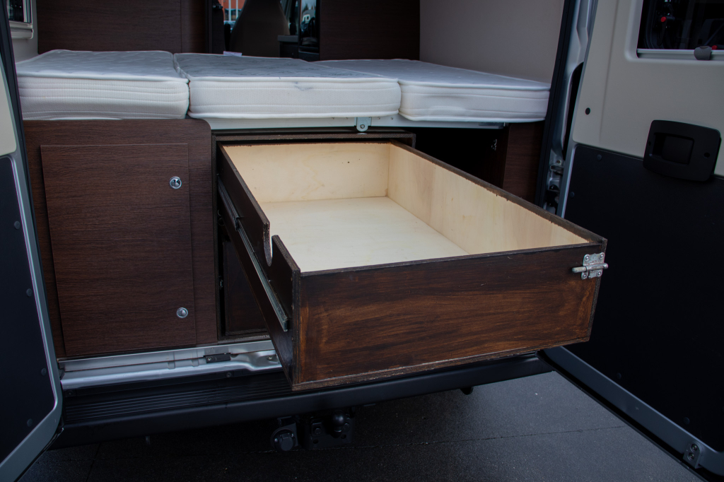 Karmann Davis 590 Skyroof foto: 36