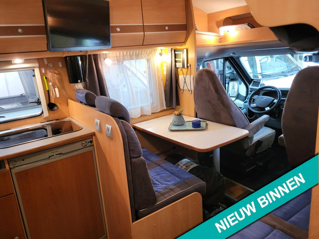 Ford 2.2 tdi Capron T63 ruime INDELING Top staat veel extra's foto: 10