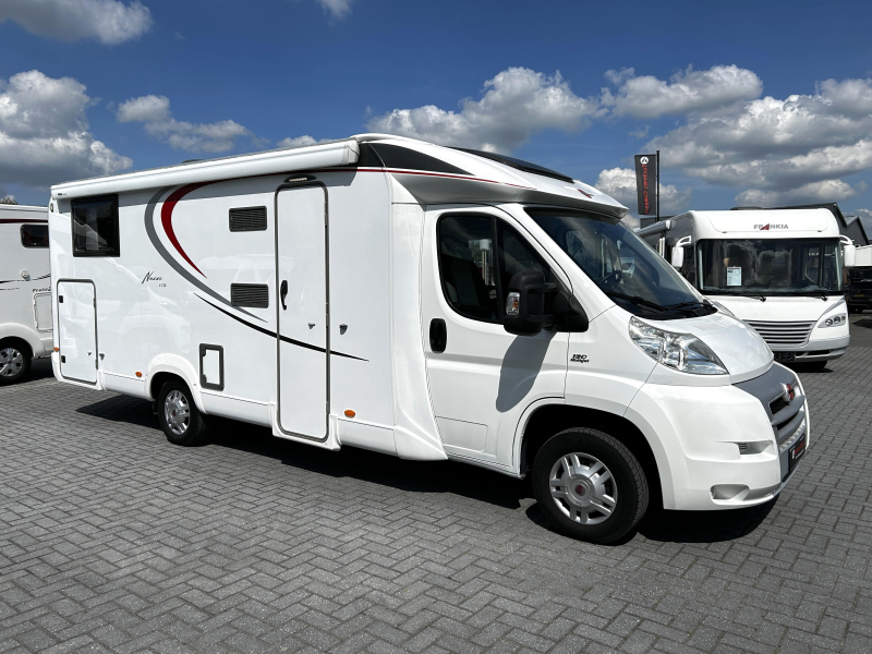 Bürstner Nexxo 728 T Enkele-bedden/2015/Euro-5  foto: 1