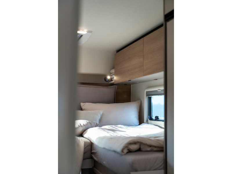 LMC Tracer 690EL modelo 2027 camas individuales foto: 15