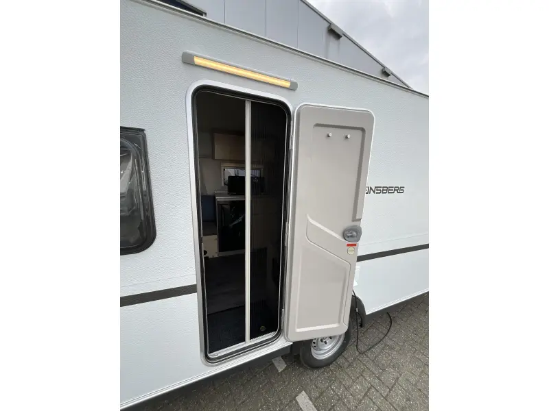 Weinsberg CaraCito 450 FU FRANS BED-LICHTGEWICHT  foto: 2