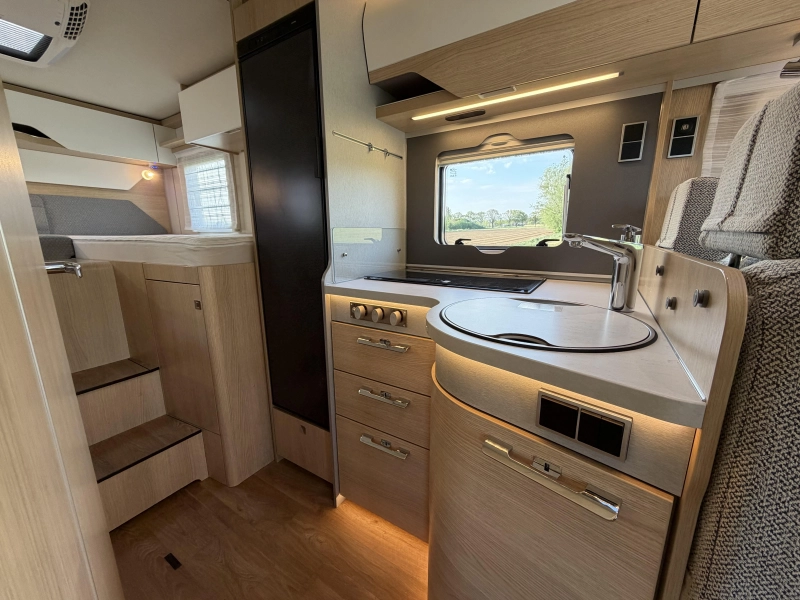 Hymer B-MC I 600 Levelsysteem, Lithium,  foto: 8