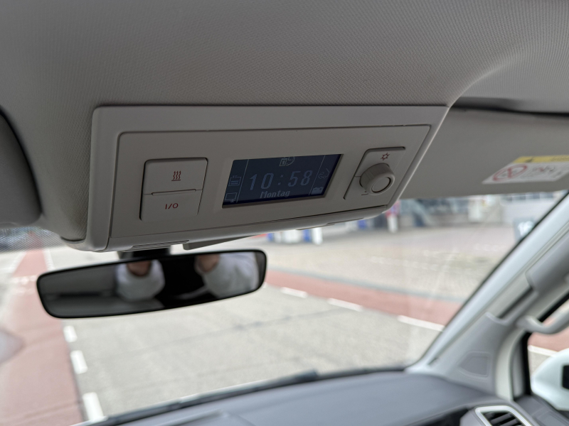 Volkswagen T6 California Ocean 2019 117000KM TWO-TONE photo: 16