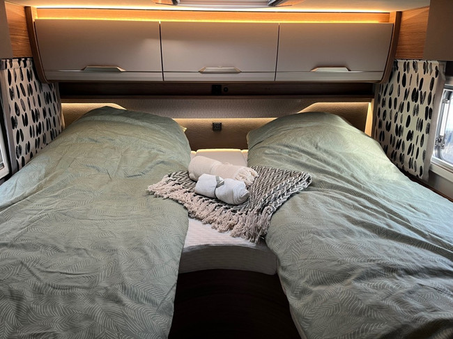 Knaus Vansation Van Ti Aut. 2x Airco Single Beds UNIQUE! photo: 23