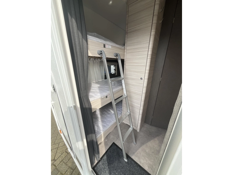 Dethleffs C'Joy 480 QLK 3e STAPELBED-MEGA KORTING 