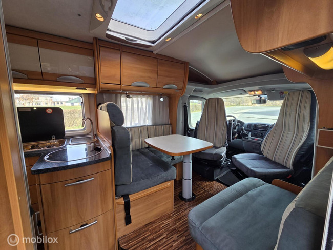 Hymer T 654 SL 131PK ☆Cruise, Motorairco, Camera, Solar☆ foto: 9