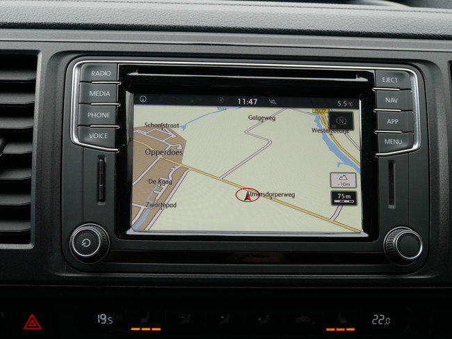 Volkswagen T6 Multivan, DSG Automaat, Buscamper met Easy fit Slaaphefdak!! foto: 17