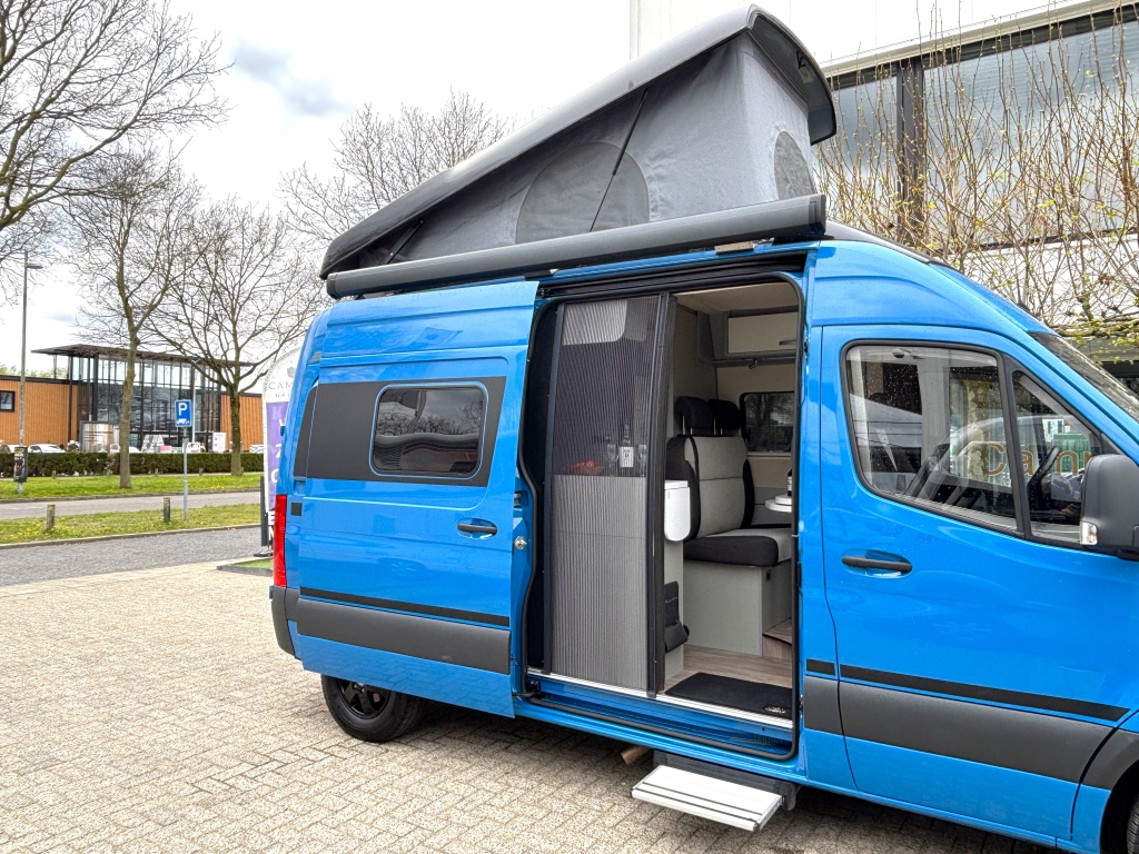 Hymer Free 600 S MERCEDES AUTOMAAT DWARSBED + HEFDAK 5.99M foto: 6
