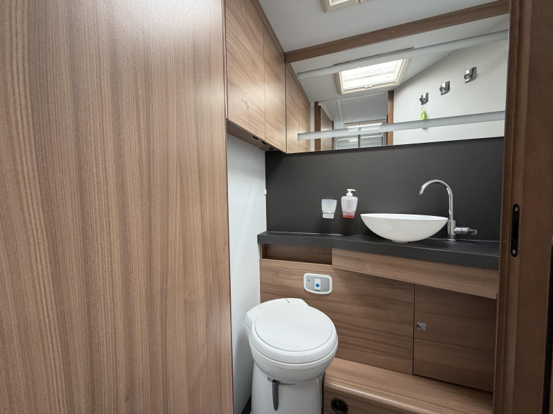 Adria Matrix 670 SC foto: 8