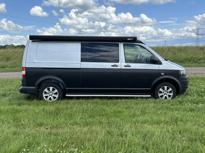 Volkswagen T5  foto: 2