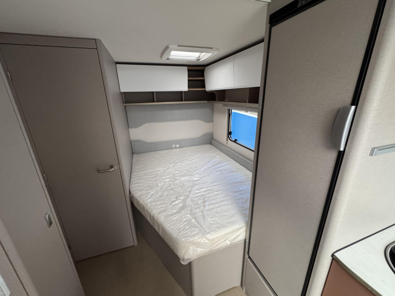 B&uuml;rstner Averso Harmony Line 465 TS incl Mover foto: 1