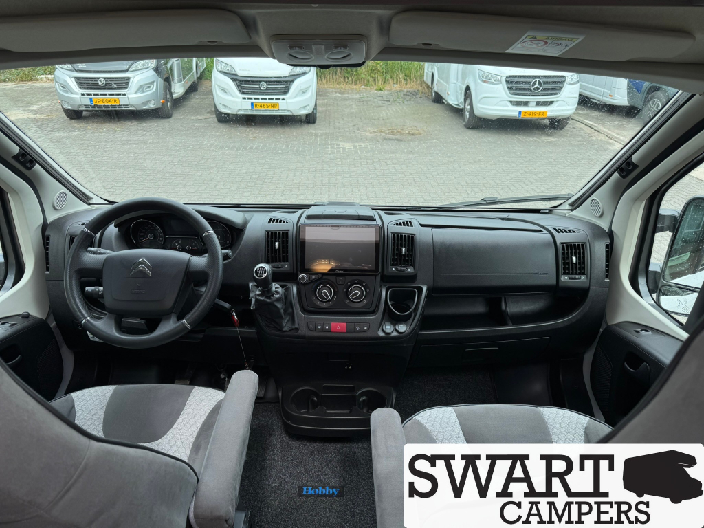 Hobby Vantana K 35 ET Ontour Edition Lengtebedden 140 pk foto: 8