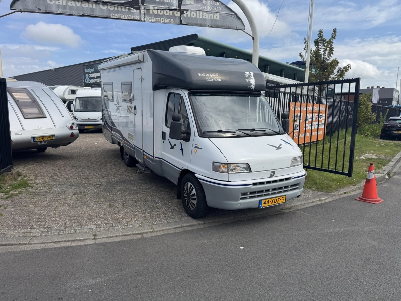 Dethleffs Globetrotter Cama francesa Aire acondicionado dinette foto: 27