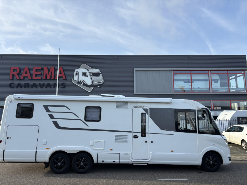 Hymer B ML I 880 Airco, schotel, automaat  foto: 1
