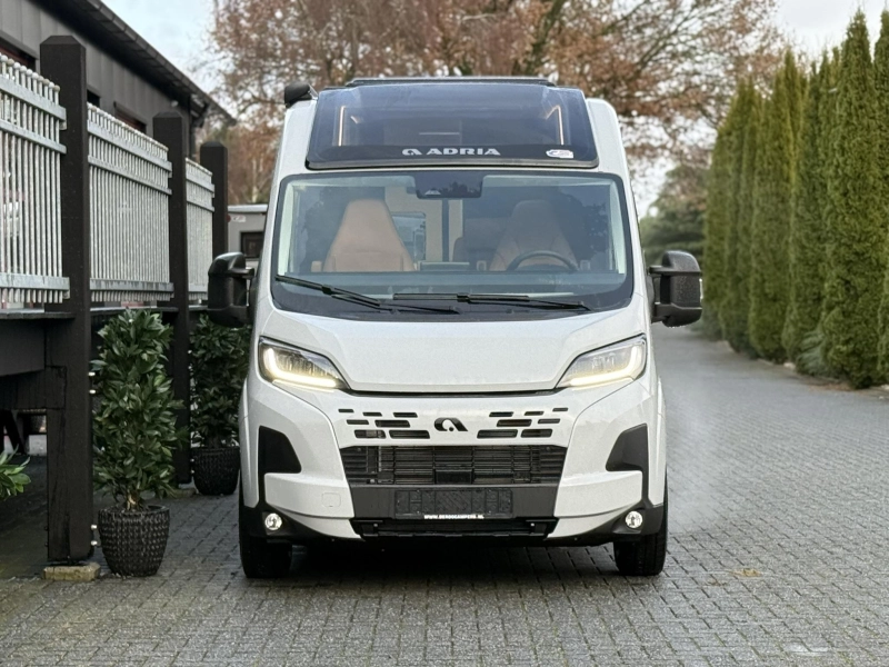 Adria Twin Supreme 640 SGX 180PK - Heavy chassis  foto: 5