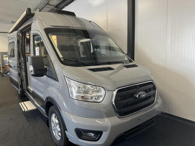 Weinsberg CaraTour Ford 600 mq autom&aacute;tico foto: 0