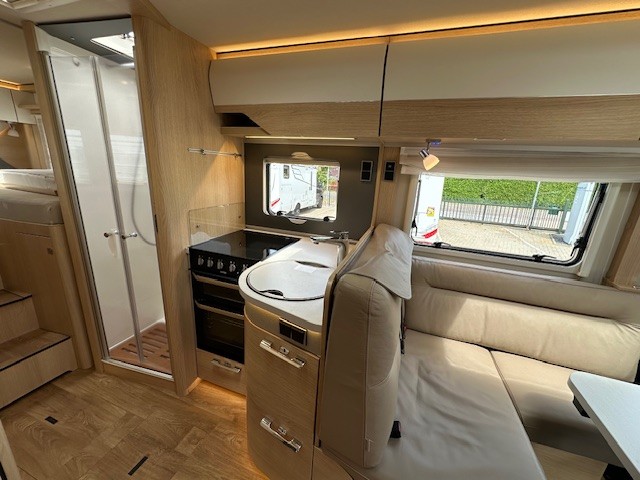 Hymer BMC-I 680, automaat, zonder hefbed! foto: 4