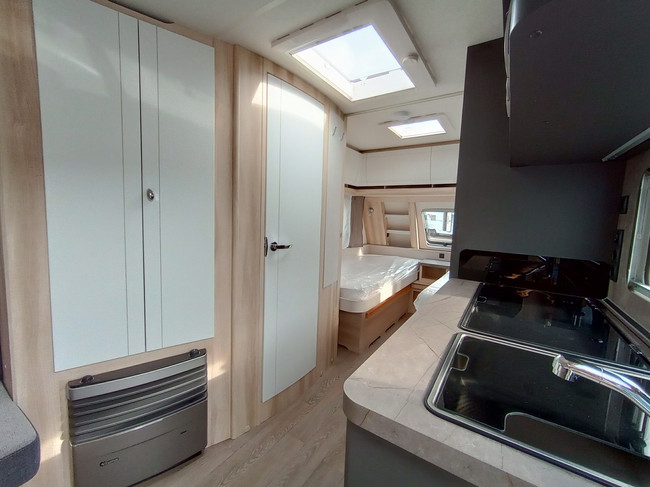 Hobby De Luxe 495 UL