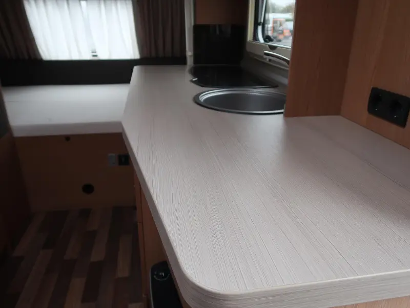 Knaus Sport 420 QD MET ALKO MOVER  foto: 5