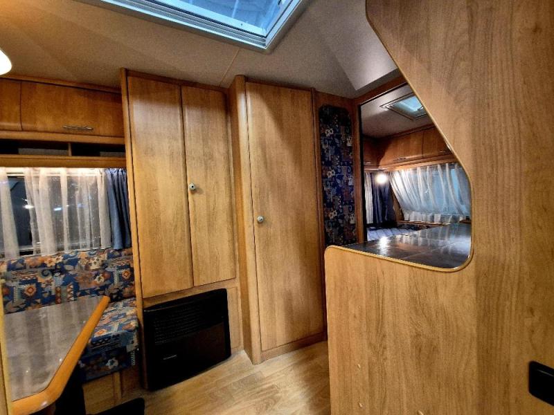 Hobby Excellent 450 UB  foto: 2