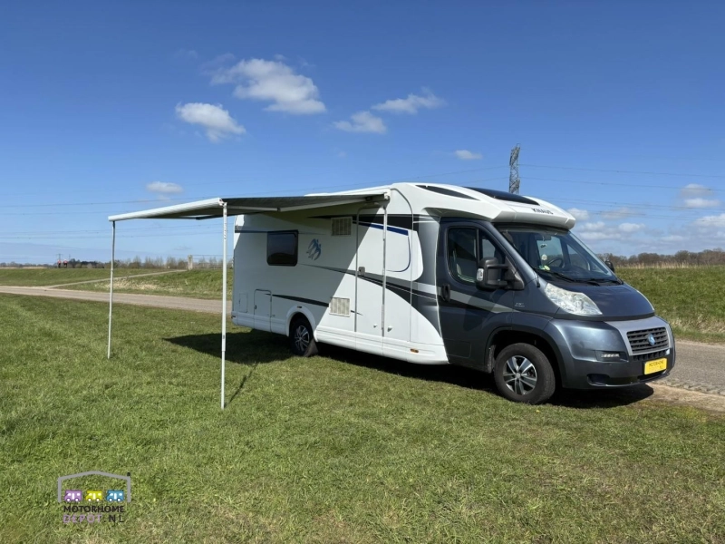 Knaus Sky TI 700 MEB  foto: 2