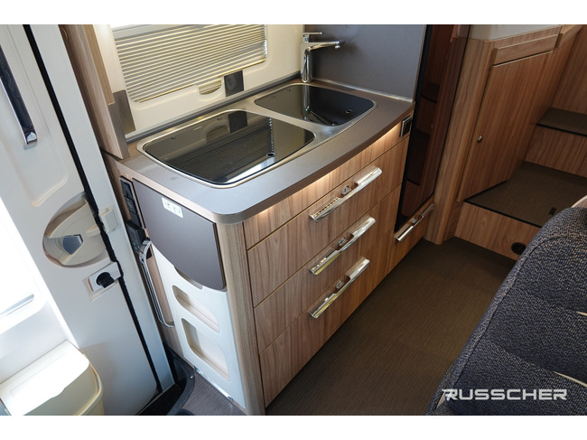 Hymer MLT 570 | 60 EDITION | 164Pk | Automaat | Levelsysteem | Bearlock | Lengtebedden foto: 7