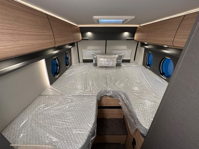 Malibu Van First Class - Two Rooms 640 LE RB Charming GT Skyview foto: 5