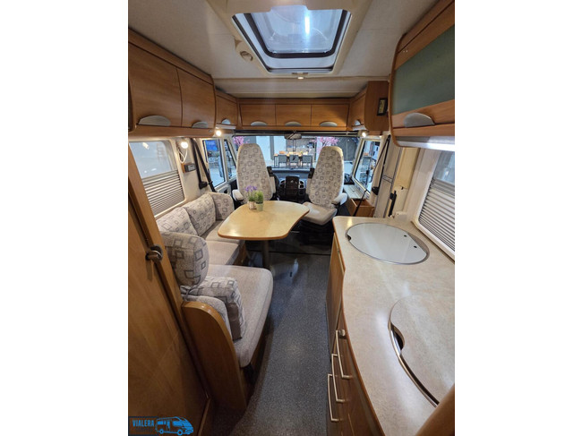 Hymer B 674 SL