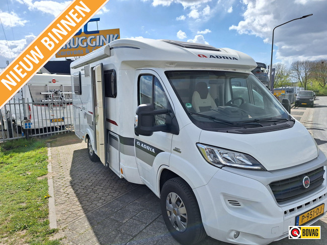 Adria Coral S 650 pi² LIT FRANÇAIS