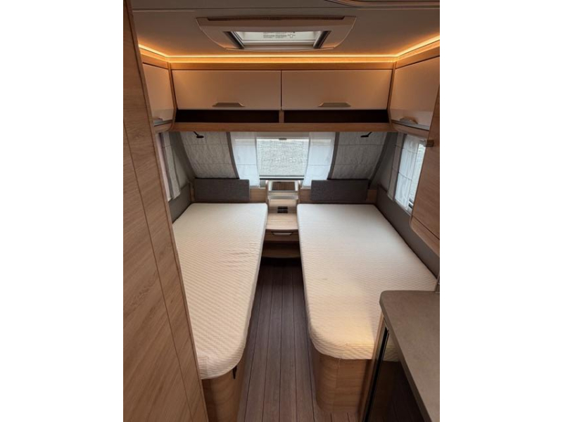 Knaus Sudwind 60 Years 460 EU Incl. Mover y Toldo foto: 17