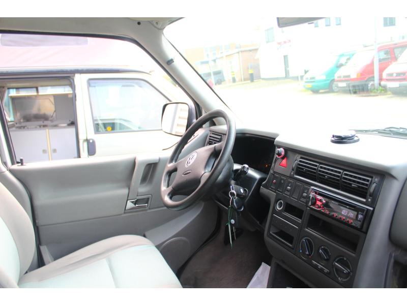 Volkswagen T4 California California Generatio  foto: 13
