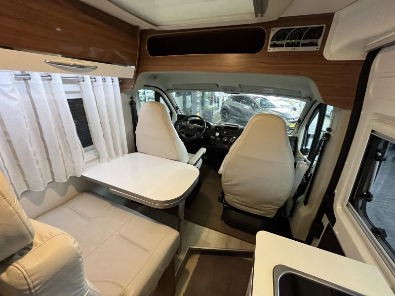 Pilote V 600 F Automatik - Anh&auml;ngerkupplung Foto: 8