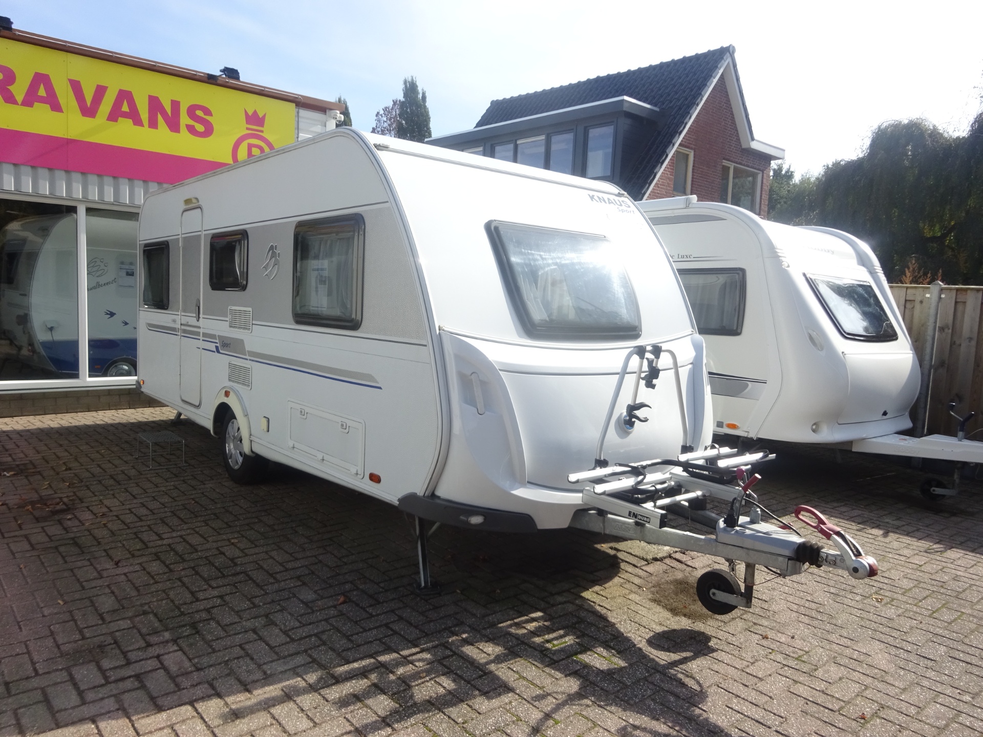 Knaus Sport 500 Enkele Bedden+Rondzit+Mover foto: 6