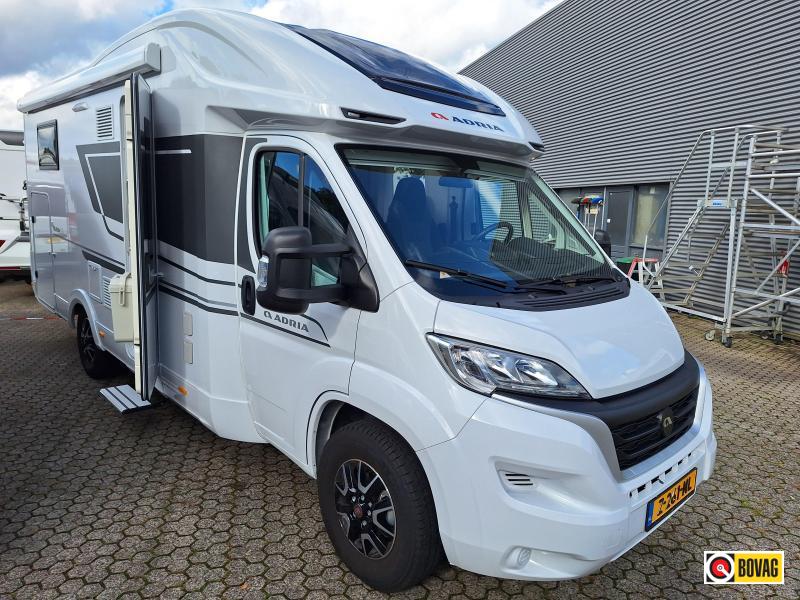 Adria Matrix Axess 650 SL - NIEUWSTAAT - HEFBED 