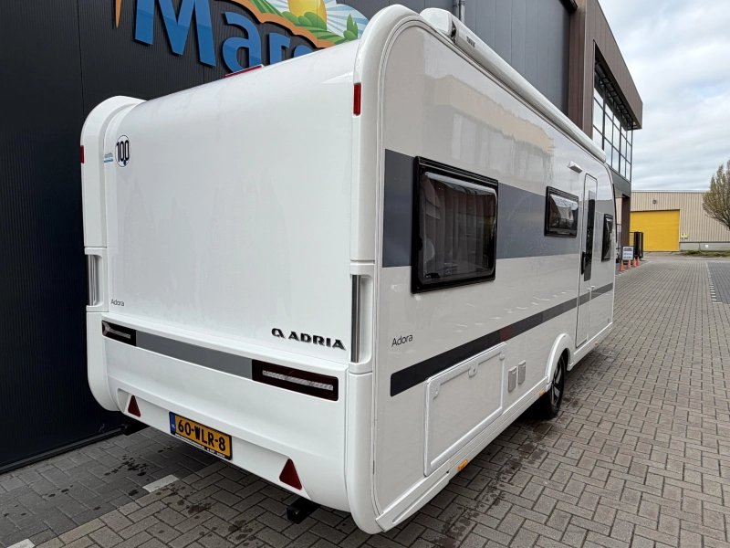 Adria Adora 542 UL Tr&egrave;s complet photo : 3
