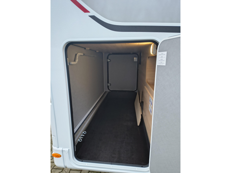 Dethleffs Just Camp T 6812 EB Active - automaat  foto: 18