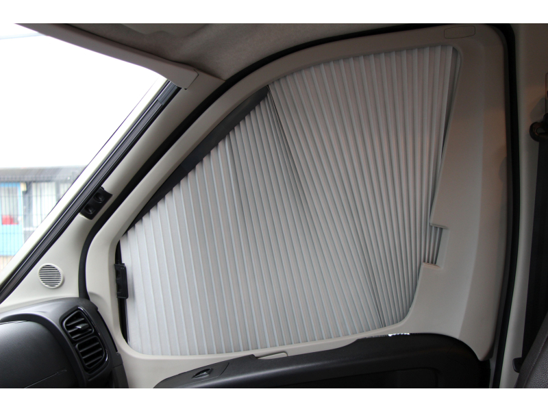 Weinsberg CaraCompact Pepper 600 MEG Camas individuales - &iexcl;&iexcl;5.269km!! foto: 44
