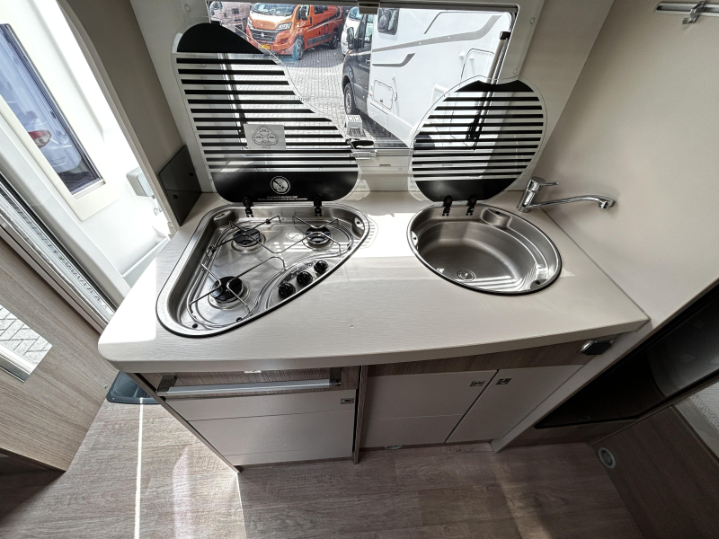 Chausson Flash 646 C Alkoven/2017/Euro-6/6.20M! Foto: 16
