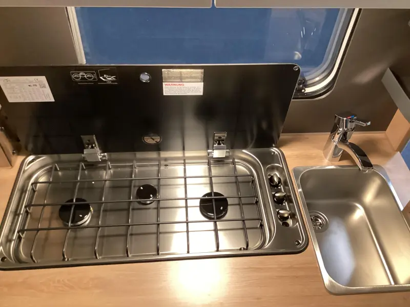 Knaus Sport 460 EU Voordeel-pakket € 2.250,-  foto: 10