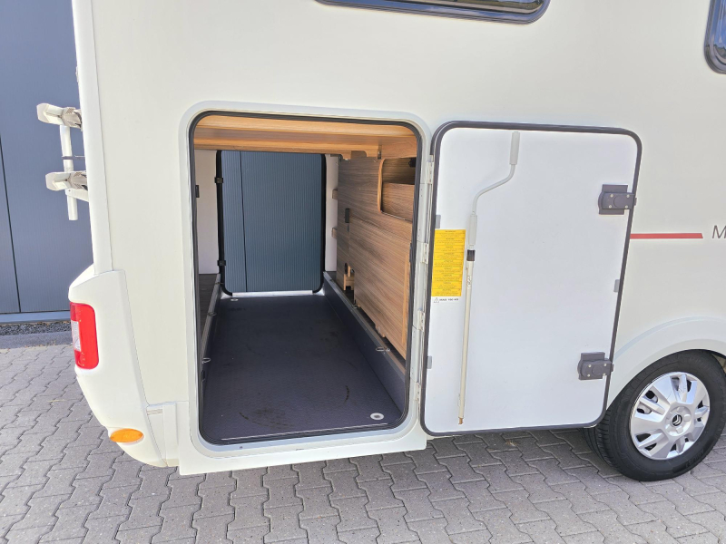 Adria Matrix 670 SL Lengte Bedden Hefbed 5per  foto: 4