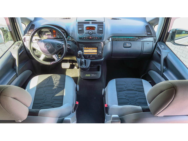 Mercedes-Benz Viano V-3.0 V6 Cdi Marco Polo photo : 2