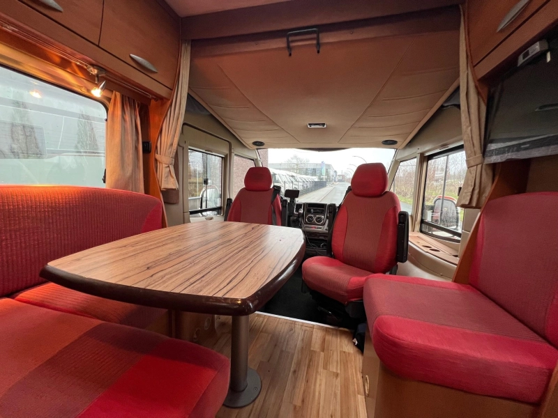 Chausson Alteo 359 | AUTOMAAT 3.0L 157PK  foto: 3
