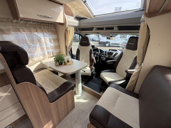 Chausson Flash 718 EB cama queen+cama abatible portabicicletas panel solar antena parab&oacute;lica el&eacute;ctrica TV puerta mosquitera remis plisado foto: 21