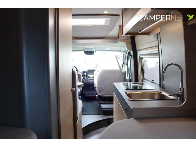 P&ouml;ssl Trenta 640 180hp Automatic | Single beds | Swing bike rack | Roof air conditioning | Zenec Multimedia system | Construct lock | Awning | photo: 17