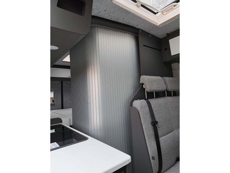 Dethleffs Globetrail VW Performance 600 DR photo: 10