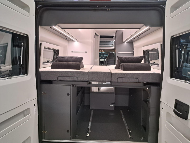 Adria Twin Supreme 640 SLB photo: 7