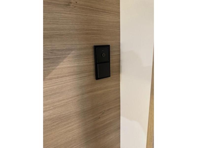 Caravelair Sport-Line 410 zwart met lichtgrijs  foto: 17