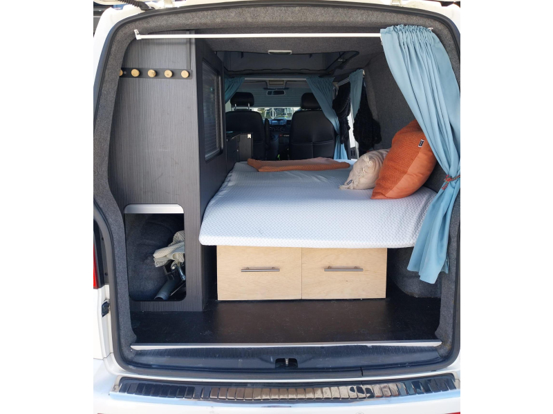 Volkswagen Transporter T5 NAP, EURO 4 con techo elevable !! foto: 9