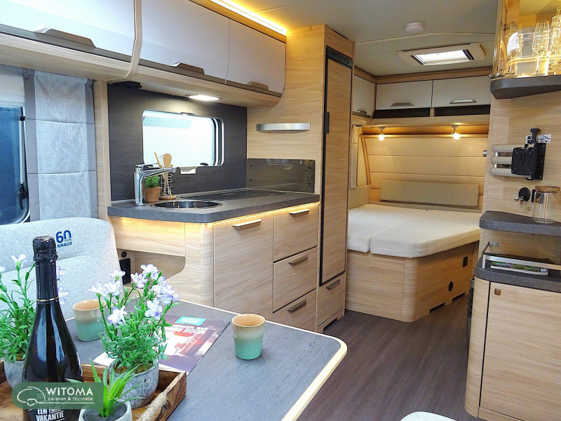 Knaus Sudwind 60 Years 500 FU SALE- Grote koelkast  foto: 3