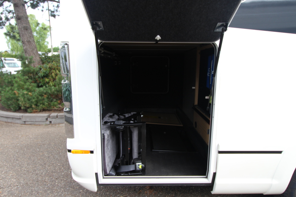 Niesmann-bischoff Smove 7.4 E foto: 13